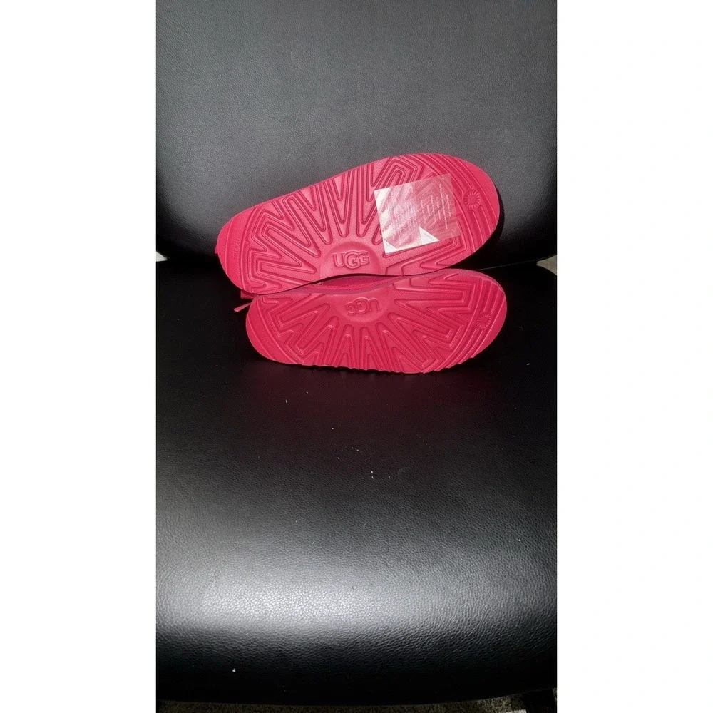 UGG Unisex-Child Bailey‎ Bow li Boot, Radish, 5Little